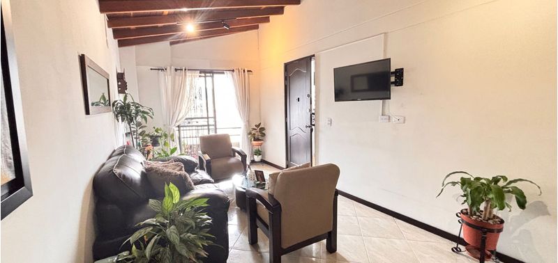 Apartamento en Venta en Itagüí, Itaguí-1
