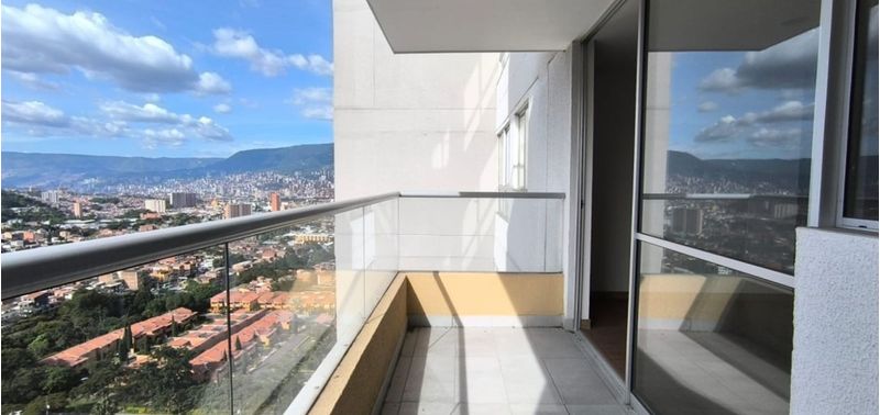 Apartamento en Venta en Itagüí, Itaguí-0