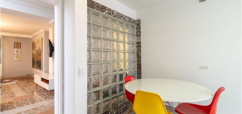 Apartamento en Venta en Medellín, Laureles-17