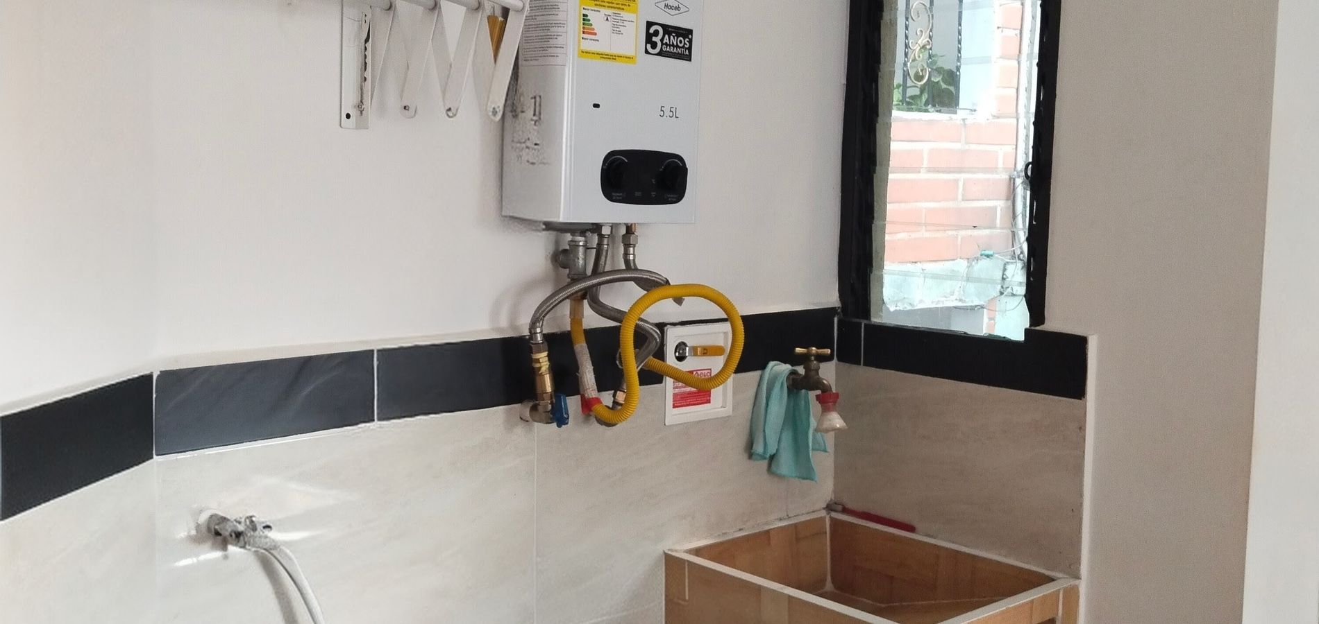 Apartamento en Antioquia en Medellín, Barrio Cristóbal-1