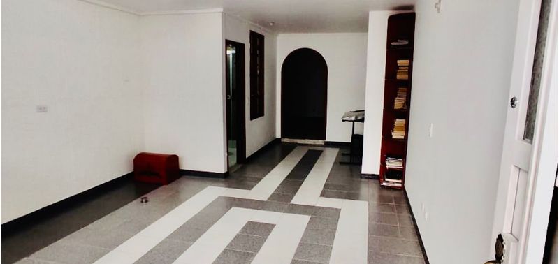 Apartamento en Venta en Bogotá, D.C., Versalles