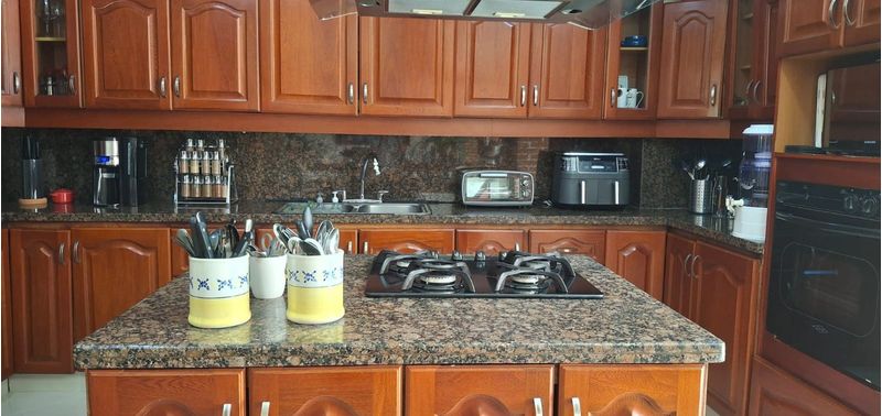 Casa en Venta en Sabaneta, Loma De San Jose-6