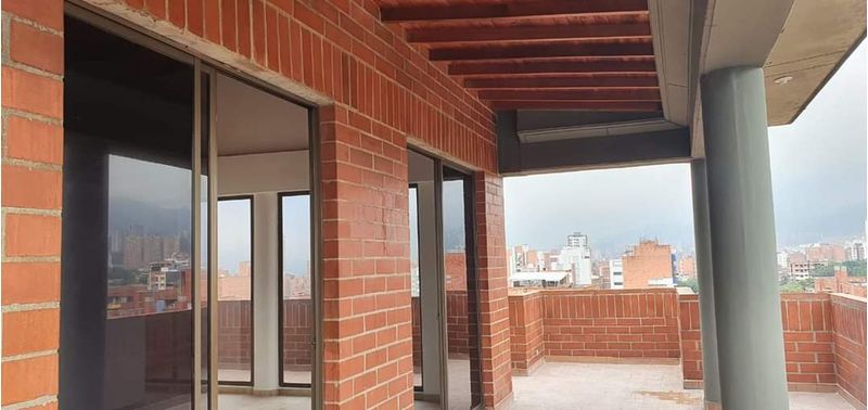 Apartamento en Venta en Medellín, Laureles-6