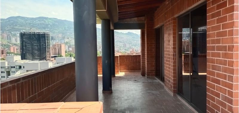 Apartamento en Venta en Medellín, Laureles-7
