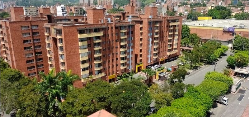 Apartamento en Venta en Medellín, Laureles-8