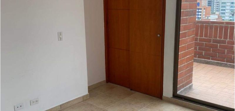 Apartamento en Venta en Medellín, Laureles-11