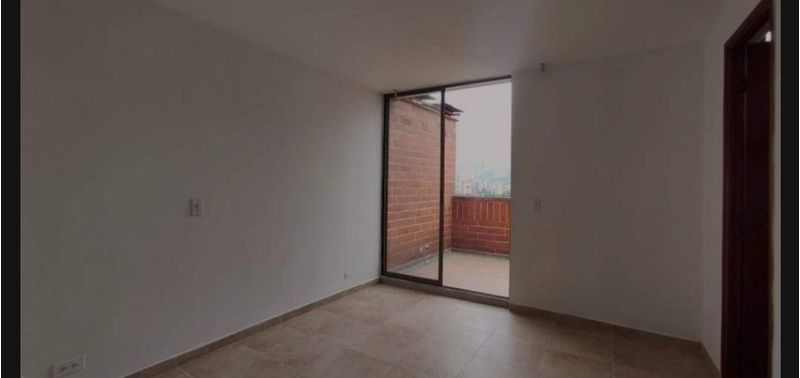 Apartamento en Venta en Medellín, Laureles-12
