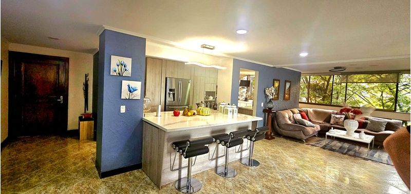 Apartamento en Venta en Medellín, El Poblado-4