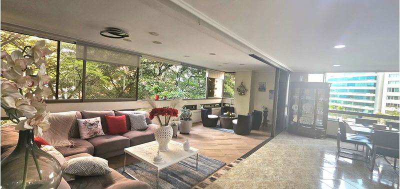 Apartamento en Venta en Medellín, El Poblado-8