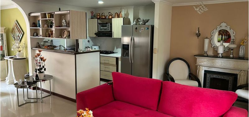 Apartamento en Venta en Medellín, Laureles-2