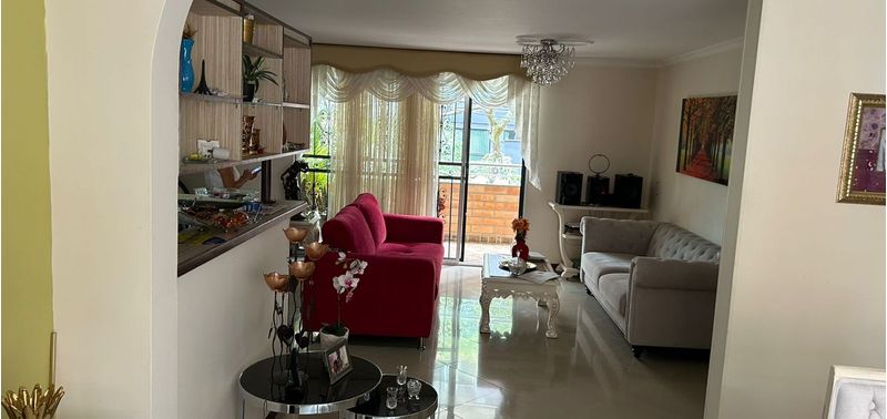 Apartamento en Venta en Medellín, Laureles-3