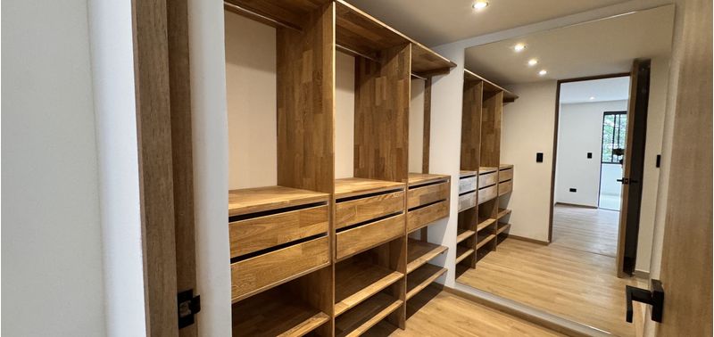 Apartamento en Venta en Medellín, El Poblado-3