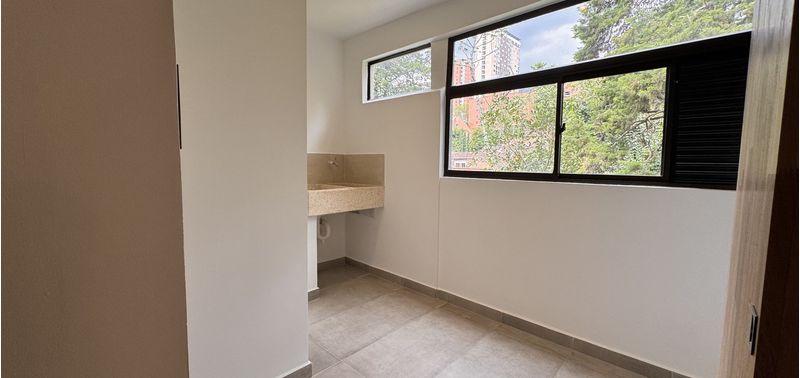 Apartamento en Venta en Medellín, El Poblado-10