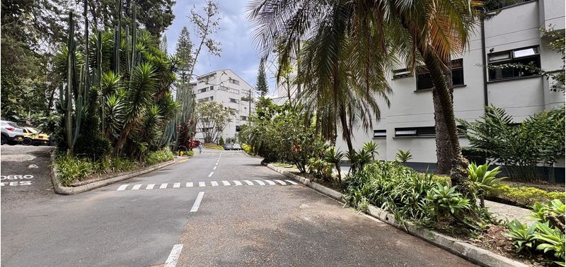 Apartamento en Venta en Medellín, El Poblado-14