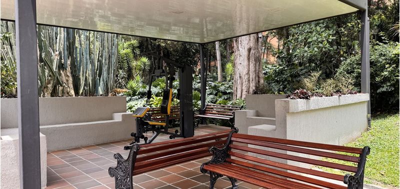 Apartamento en Venta en Medellín, El Poblado-16