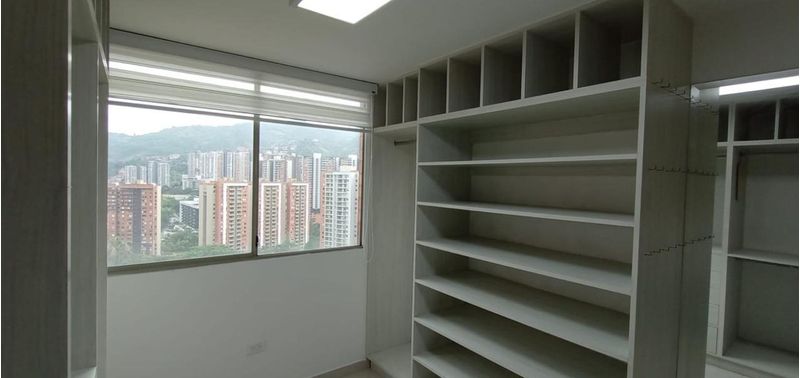Apartamento en Venta en Medellín, Belén Loma de los Bernal-10