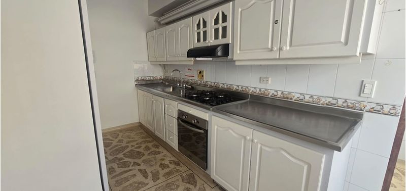 Apartamento en Venta en Medellín, Laureles-12
