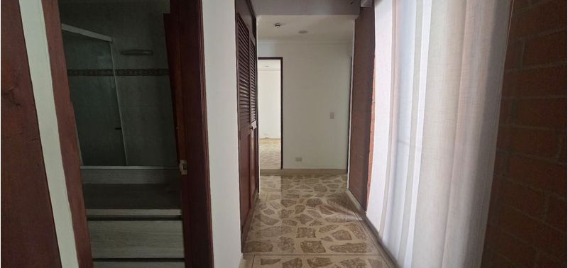 Apartamento en Venta en Medellín, Laureles-17