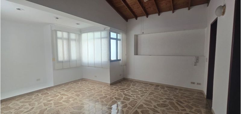Apartamento en Venta en Medellín, Laureles-19