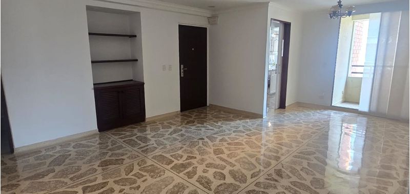 Apartamento en Venta en Medellín, Laureles-25