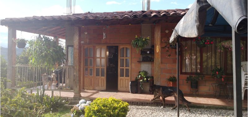 Casa en Venta en Peñol, Peñol