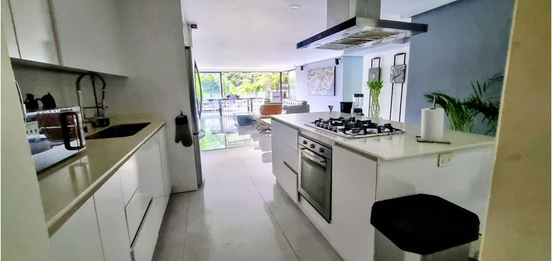 Apartamento en Venta en Medellín, El Poblado-3