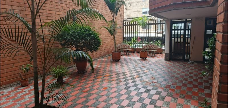 Apartamento en Venta en Medellín, San Joaquín-16