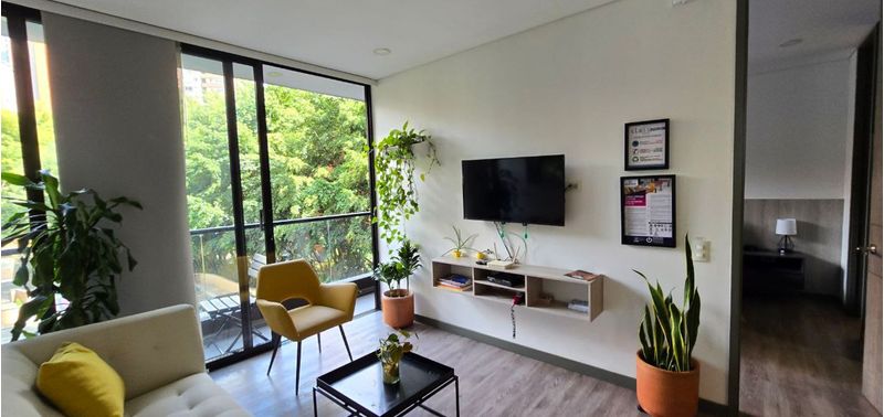 Apartamento en Venta en Medellín, Los Balsos-1