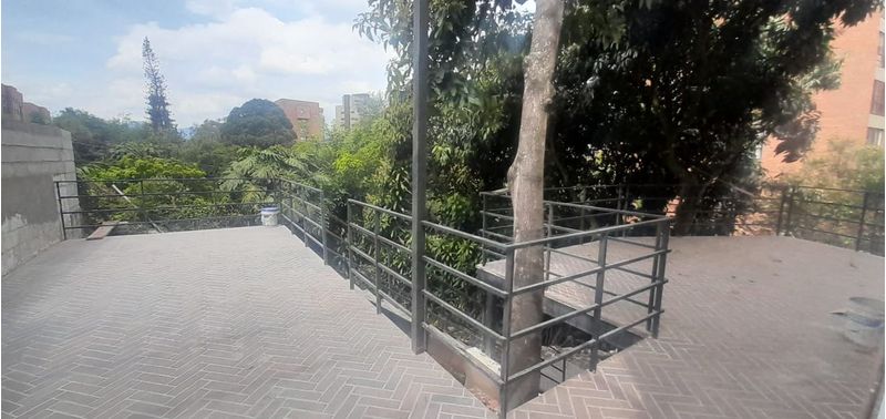 Casa en Venta en Medellín, Los Balsos-1