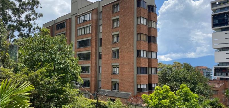 Apartamento en Venta en Medellín, Las Lomas-44