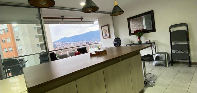Apartamento en Venta en Envigado, La Abadía-0