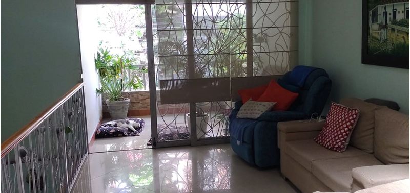 Casa en Venta en Medellín, Estadio-0