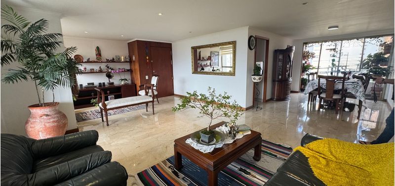 Apartamento en Venta en Medellín, El Poblado-1