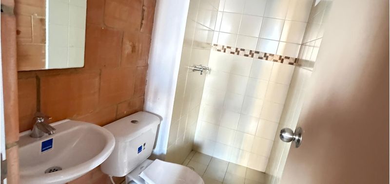 Apartamento en Venta en Soacha, Compartir-3