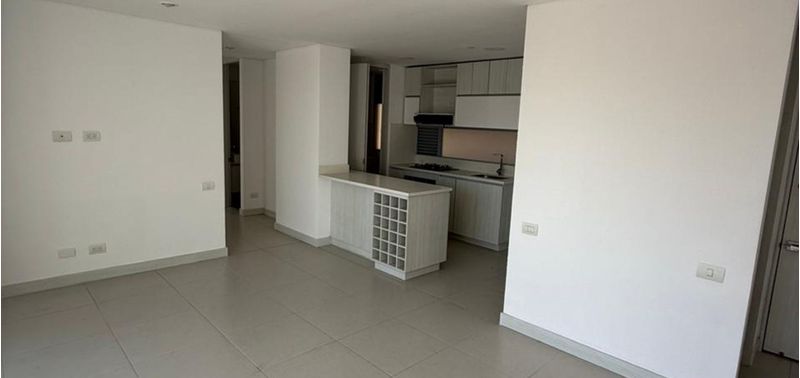 Apartamento en Venta en Envigado, Cumbres-0