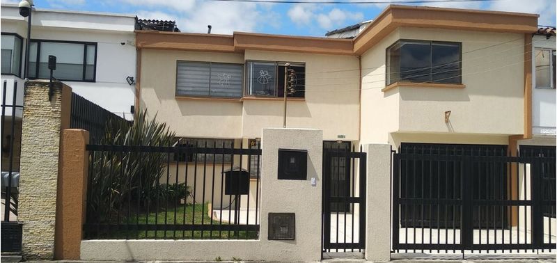 Casa en Venta en Bogotá, D.C., Pontevedra