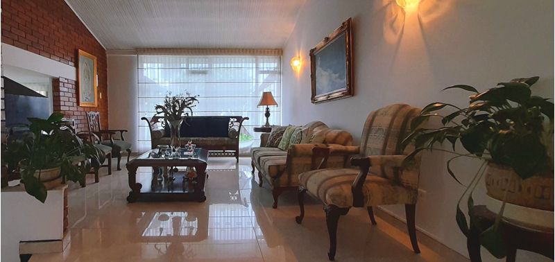 Casa en Venta en Bogotá, D.C., Pontevedra-3