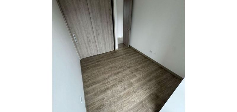 Apartamento en Venta en Sabaneta, Aves Maria-1