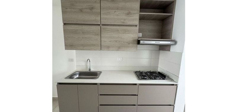Apartamento en Venta en Sabaneta, Aves Maria-2