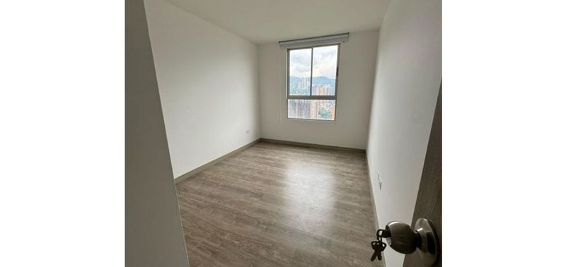 Apartamento en Venta en Sabaneta, Aves Maria-4