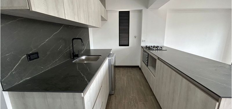 Apartamento en Venta en Retiro, Pantanillo-1