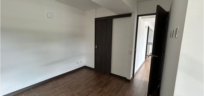 Apartamento en Venta en Retiro, Pantanillo-11