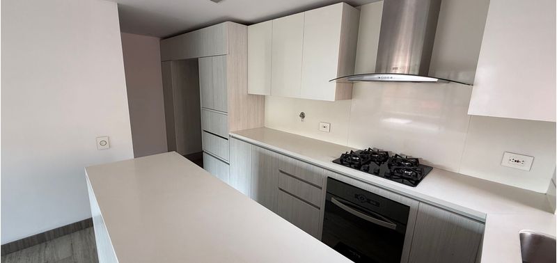 Apartamento en Venta en Envigado, Loma de las brujas-3