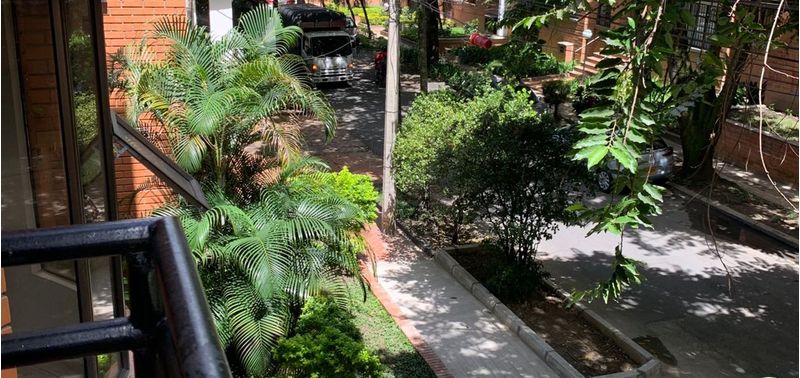 Apartamento en Venta en Medellín, Laureles-0