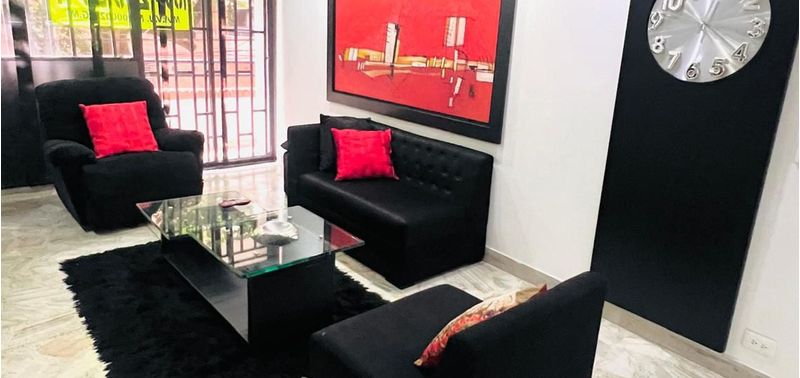 Apartamento en Venta en Medellín, Laureles-1