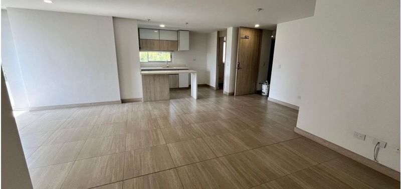 Apartamento en Venta en Sabaneta, El Carmelo-2