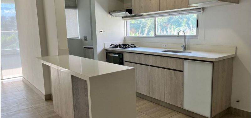 Apartamento en Venta en Sabaneta, El Carmelo-3