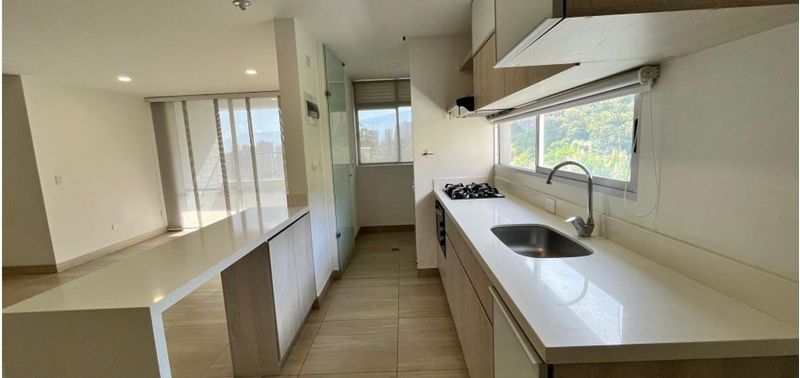 Apartamento en Venta en Sabaneta, El Carmelo-4