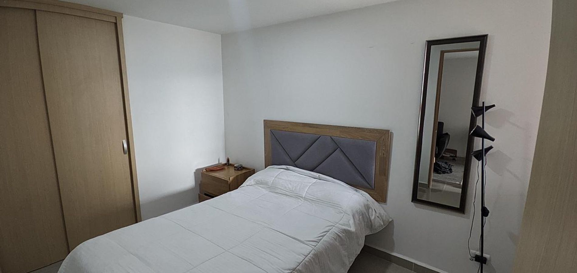 Apartamento en Venta en Medellín, El Salvador-3