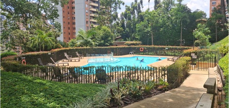 Apartamento en Venta en Medellín, El Poblado-19